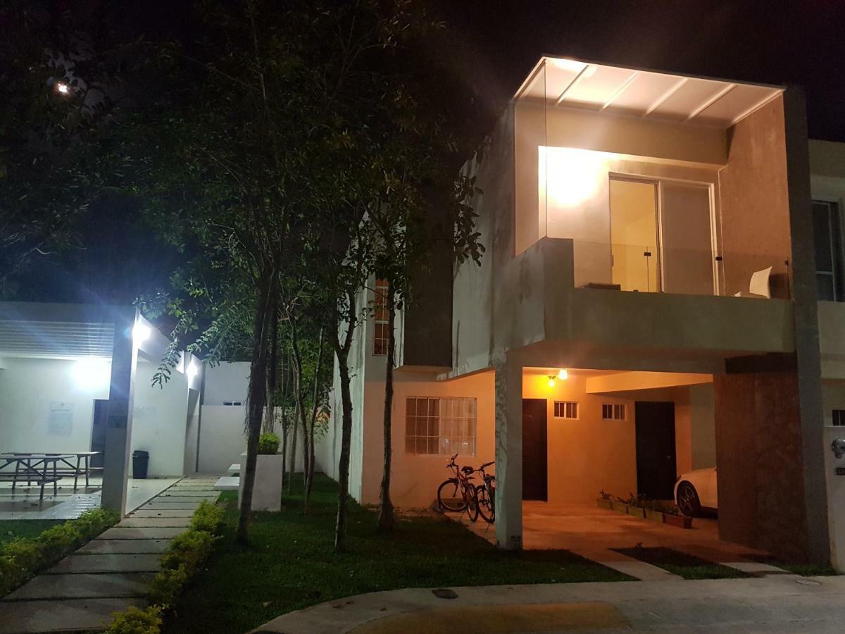 Casa Gaby Selvanova プレヤデルカーメン エクステリア 写真